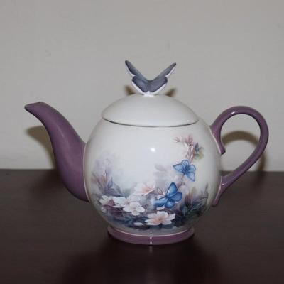 Lena Lici Blossoms and Butterflies Lilac 7.5" Porcelain Teapot French Country