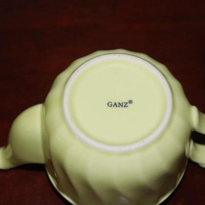 Green Textured Teapot