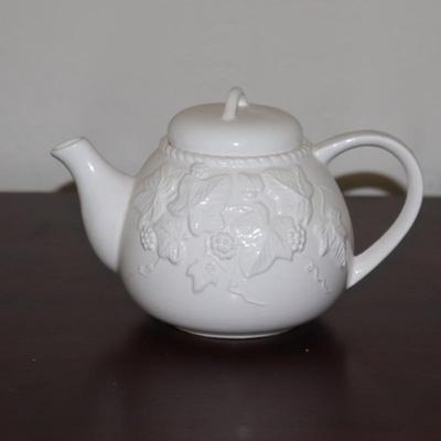 Vintage CBK Ltd 1990 White Ceramic Teapot Embossed Grapevine Ceramics Taiwan