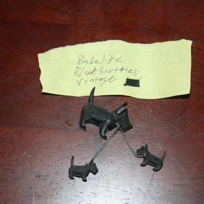 Vintage Black Bakelite Scotty Dog with Two Tiny Scotty Dogs on Chains