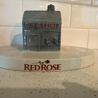Vintage Wade Red Rose Tea Pet Shop Figurine Display