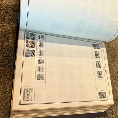 Standard world stamp album