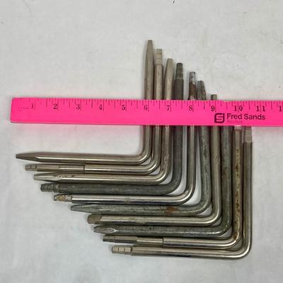 Lot 0f 10 Assorted Steel Faucet Seat Wrenches