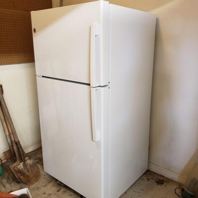 GE Refrigerator (G-KD)