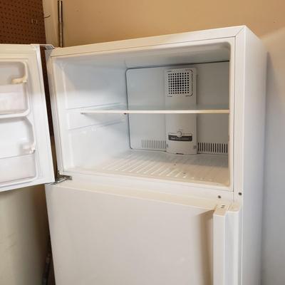 GE Refrigerator (G-KD)