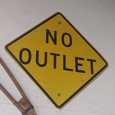 Genuine 'No Outlet' Metal Traffic Sign Choice A