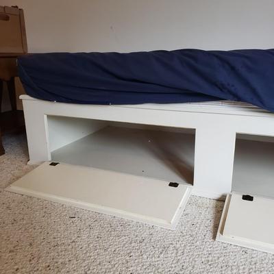 Twin Bed Frame and Storage Cube (BD-KD)