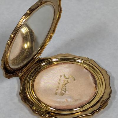 Vintage Stratton Green Powder Compact