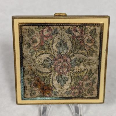 Vintage Rex Fifth Avenue Tapestry Compact