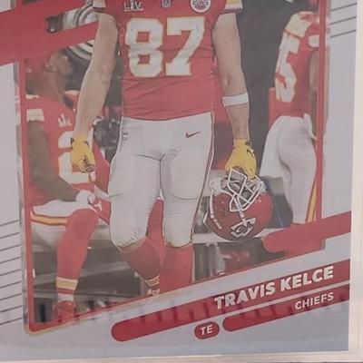 2021 Panini Donruss TRAVIS KELCE No Helmet Variation #118 SP Kansas City Chiefs