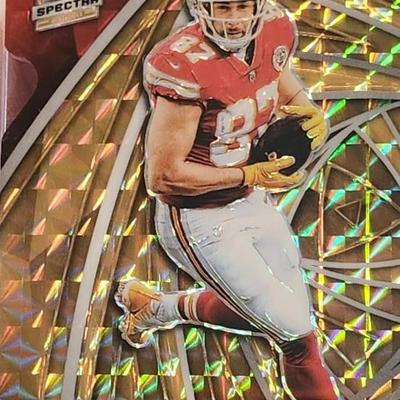2019 Panini Spectra Prizm 3/10 Travis Kelce #5