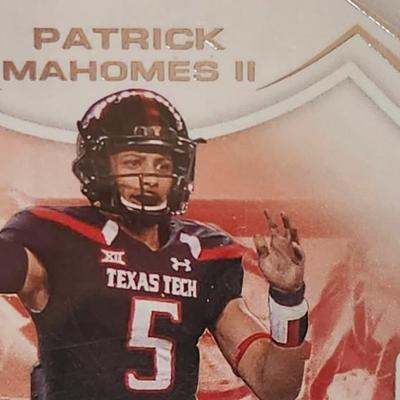 Patrick Mahomes (Texas Tech Red Raiders) - 2022 Panini Chronicles Draft #20