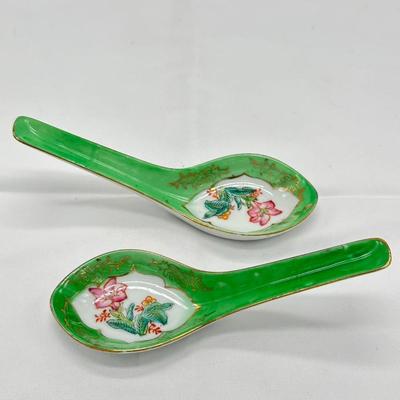 Pair Of Chinese Spoon 1970s-local pickup and shipping available