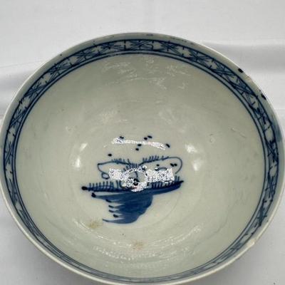 Chinese style vintage porcelain blue and white bowl-local pickup and shipping available