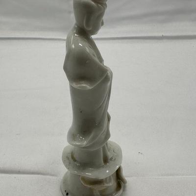 Chinese Vintage Blanc De Chine Figure of Quanyin