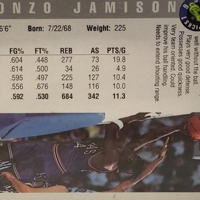 8 signed sport card including Lamar Jackson, Matt Carpenter