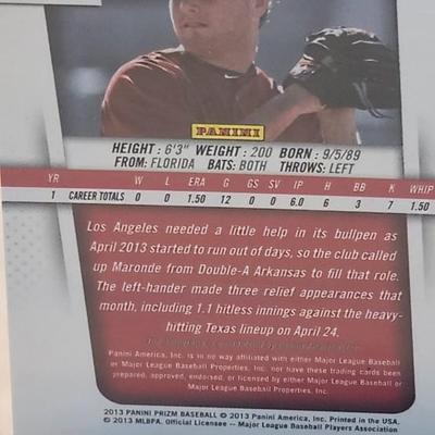 8 signed sport card including Lamar Jackson, Matt Carpenter