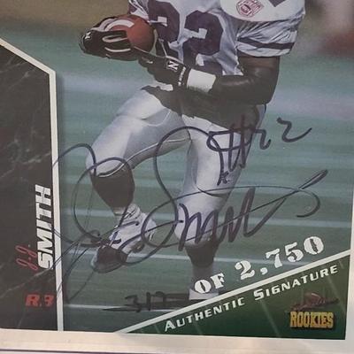 8 signed sport card including Lamar Jackson, Matt Carpenter