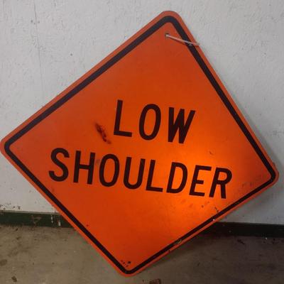 Genuine 'Low Shoulder' Metal Traffic Sign