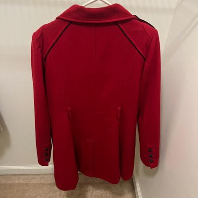 Guess Coat & More Ladies Outerware (HC-MG)