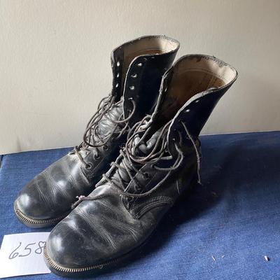 9.5 Sz Military Boots