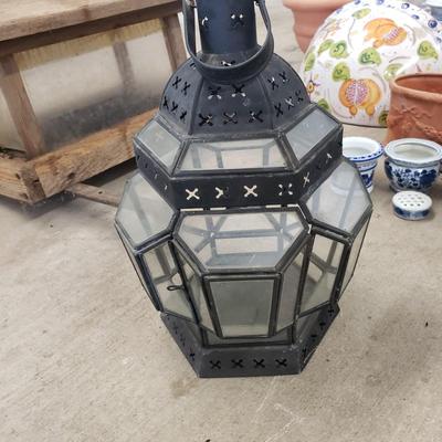 Flower Pots, Birdfeeders and More (G-KD)