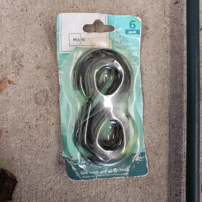 Flower Pots, Birdfeeders and More (G-KD)
