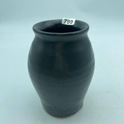 Pottery vase