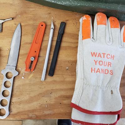 Assorted Hand Tools (G-KD)