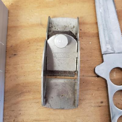 Assorted Hand Tools (G-KD)