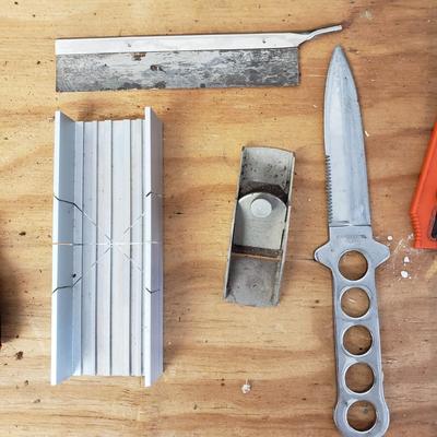 Assorted Hand Tools (G-KD)