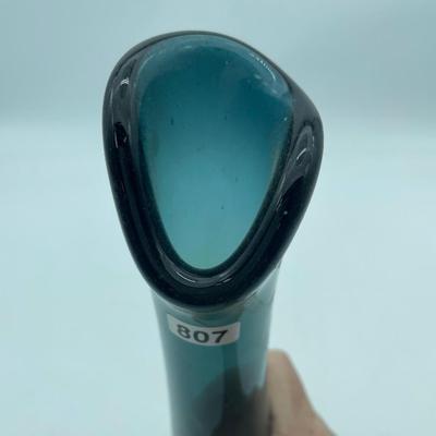 Blue swing vase