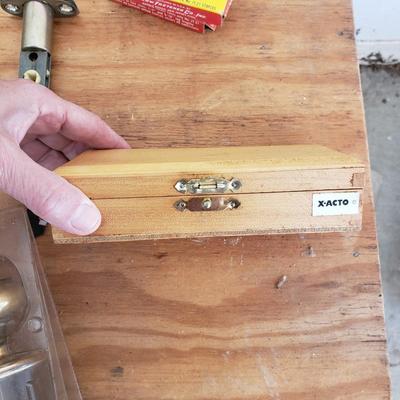 Miscellaneous Home Hardware (G-KD)