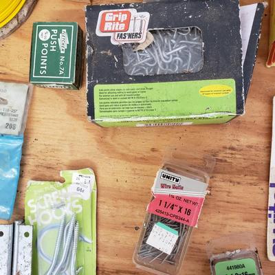 Miscellaneous Home Hardware (G-KD)
