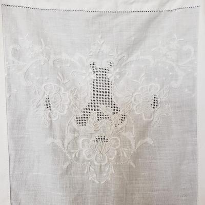 Four White Aprons and Two Handmade Brooms (D-KD)