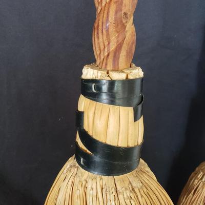 Four White Aprons and Two Handmade Brooms (D-KD)