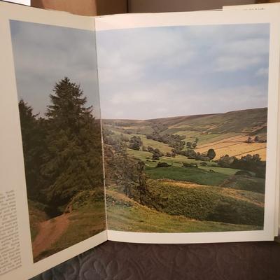 English Travel Souvenirs and Books (D-KD)