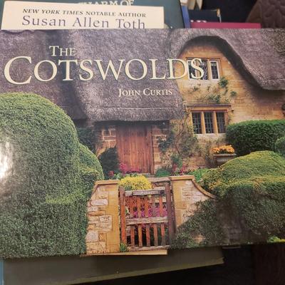 English Travel Souvenirs and Books (D-KD)