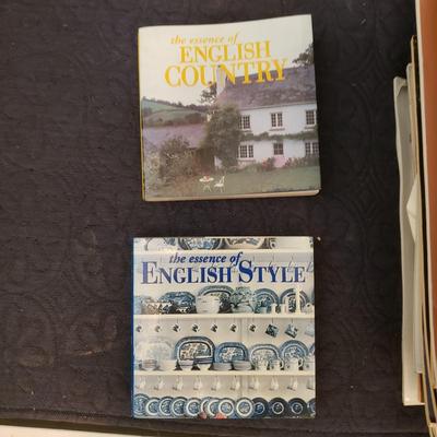 English Travel Souvenirs and Books (D-KD)
