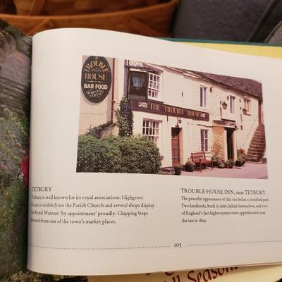 English Travel Souvenirs and Books (D-KD)