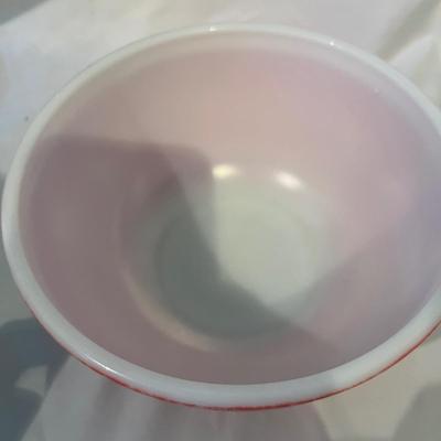 Six Vintage Pyrex Bowls (K-MG)