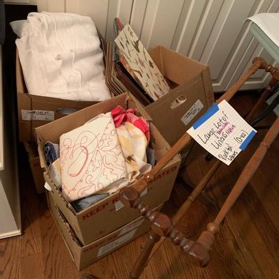 Large Lot of Tablecloths, Linen Napkins and More (D-KD)