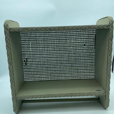 Adorable wicker shelf