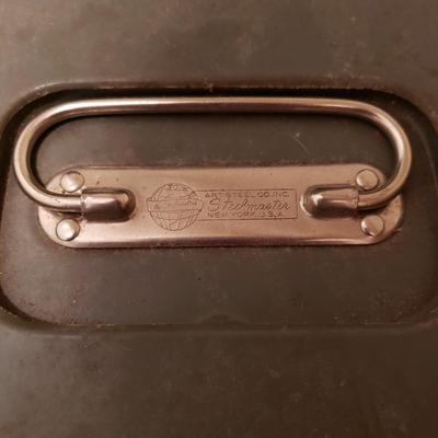 Metal Lock Boxes and File Cabinets (D-KD)