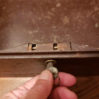 Metal Lock Boxes and File Cabinets (D-KD)