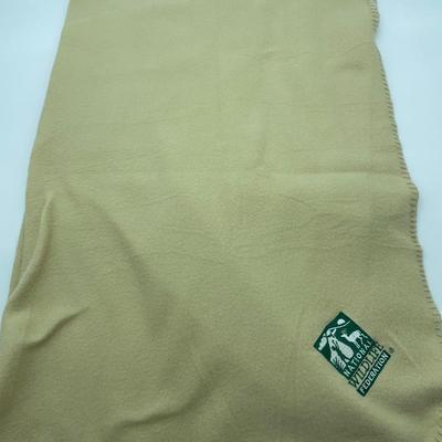 Lightweight blanket