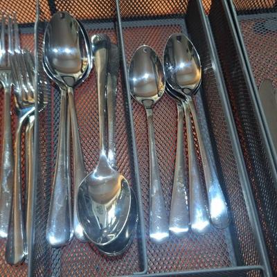 Set of Cambridge stainless steel flatware in adjustable tray p