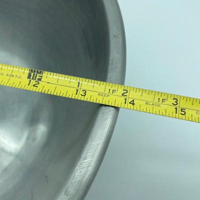 Stainless steel bowl