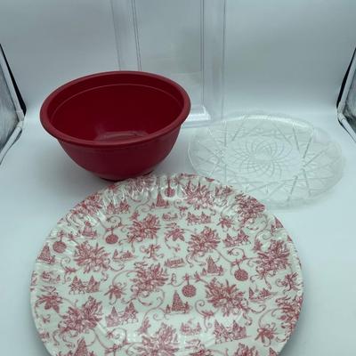 Plastic serving dishes