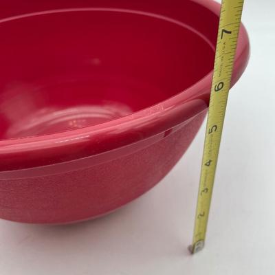 Plastic serving dishes